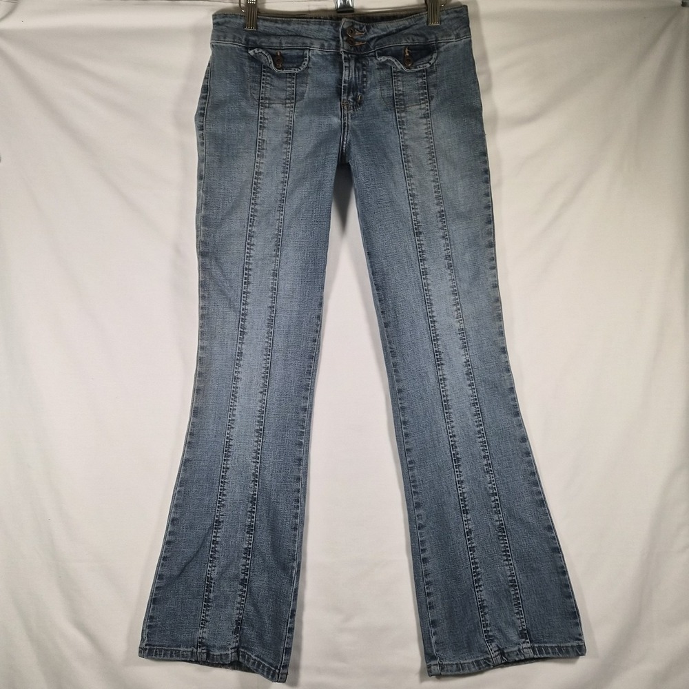2000s Y2K L.E.I. Low Rise Flare Jeans Women's Size 7 Panel Seam Light Wash